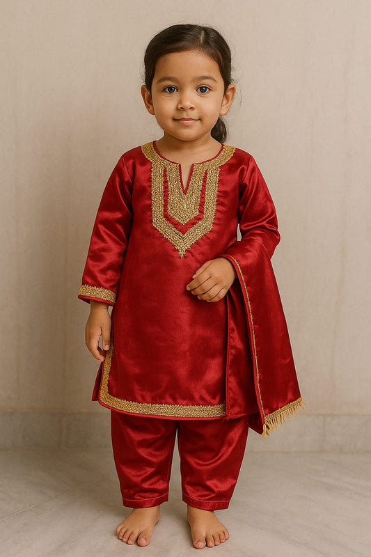 Grogoo-lifestyle Girls Traditional Kashmiri Costume Set for School Functions – Maroon with Golden Embroidery